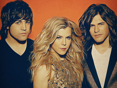 The Band Perry performed live August 15th at the Tulalip Amphitheatre as part of the 2015 Summer Concerts series
